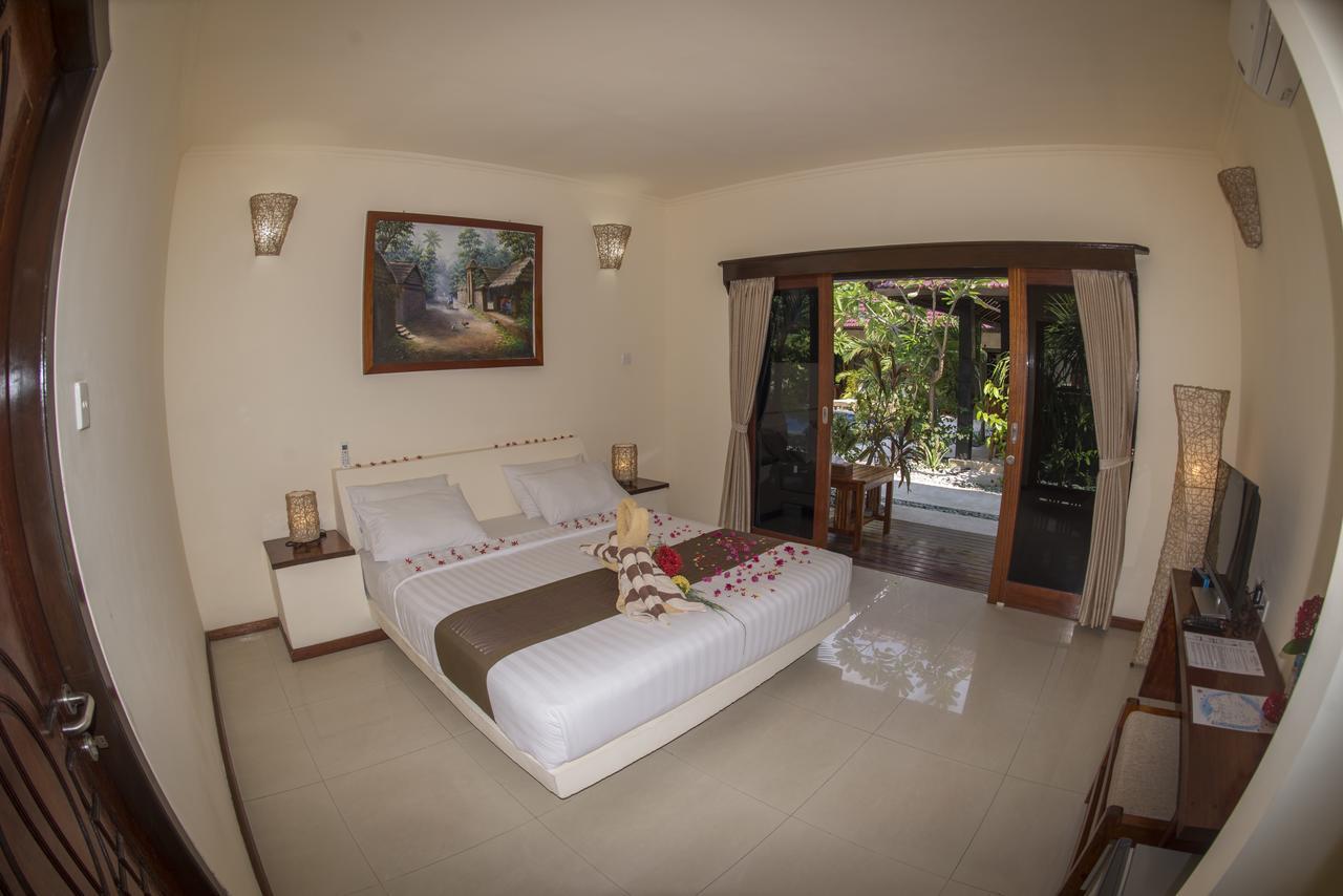 Guest house Senang 4*