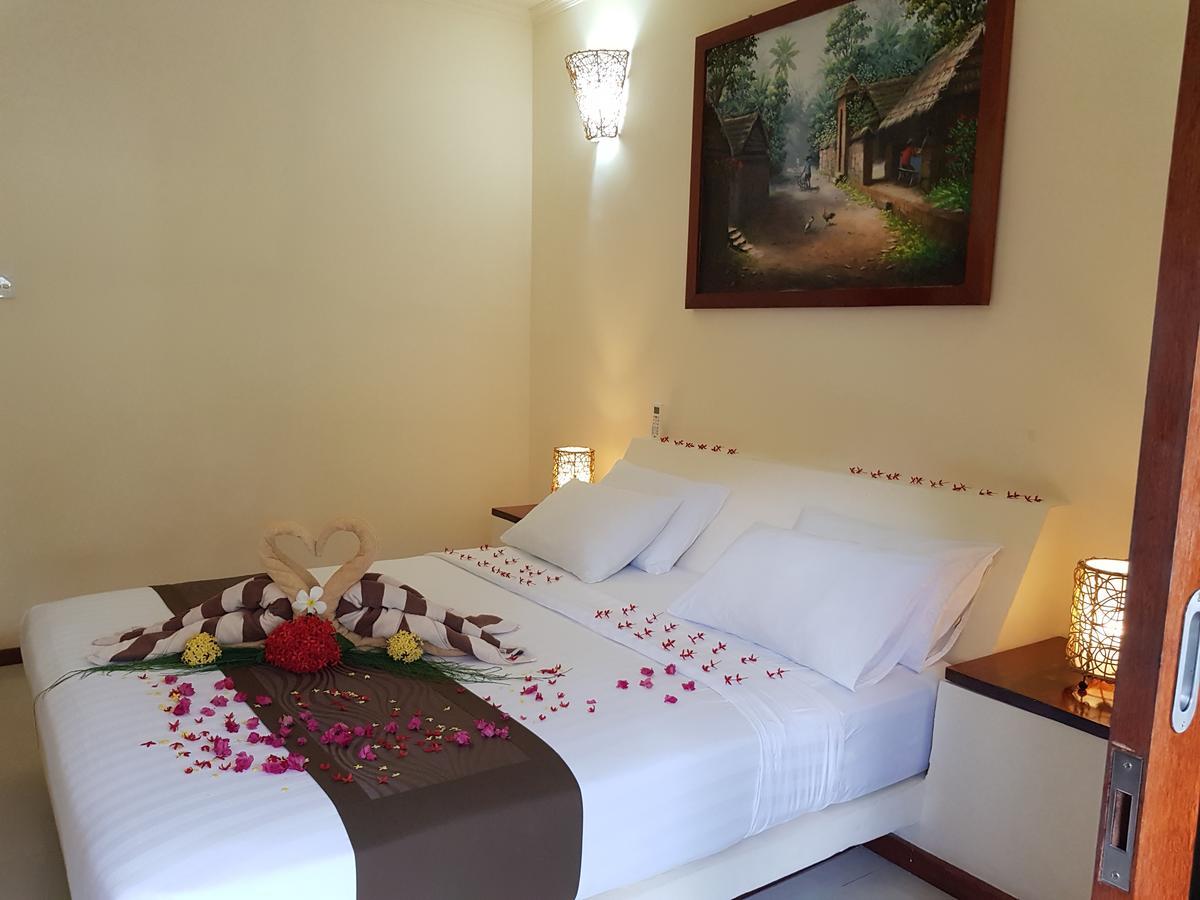 Senang Guest house 4*