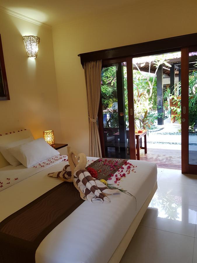 Guest house Senang 4*